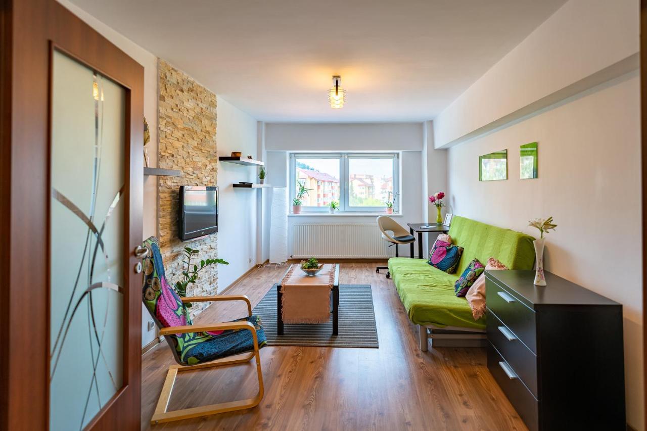 Ferienwohnung Metropolitan Wildscape View Brașov Exterior foto