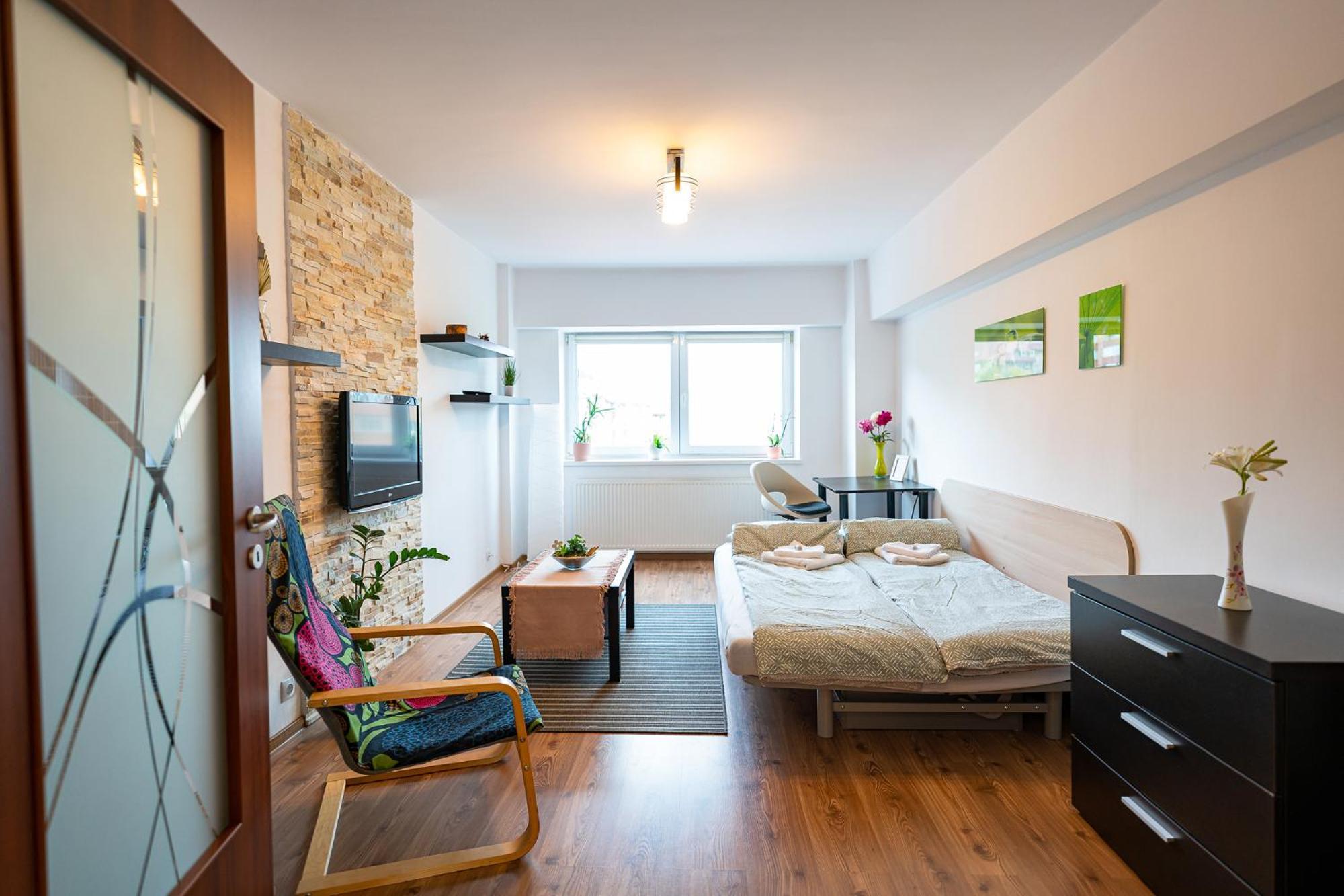 Ferienwohnung Metropolitan Wildscape View Brașov Exterior foto