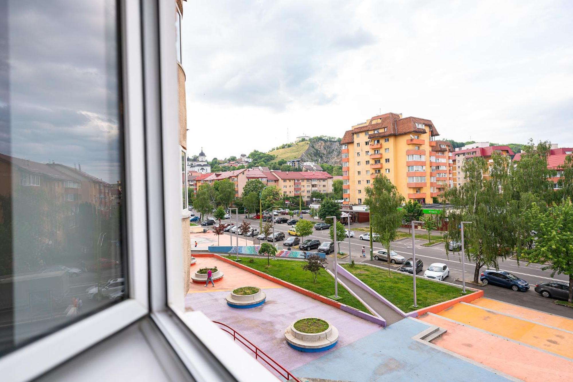 Ferienwohnung Metropolitan Wildscape View Brașov Exterior foto